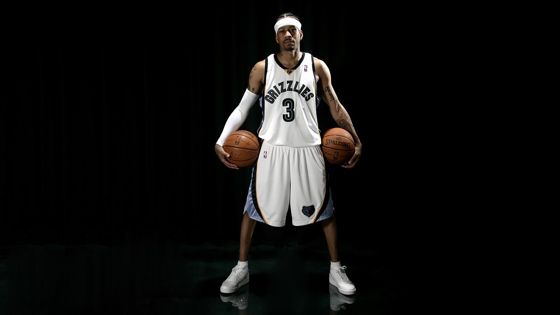 开云体育网页版-赛场“铁血战车”：最具冲击力的防守名场面，铁血战车电视剧